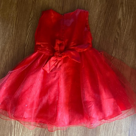 2 dresses-Fancy Flower Girl Dress/Christmas 2-3T - Picture 7 of 7